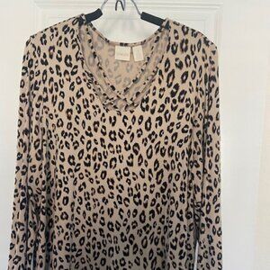 NWOT - Chicos Leopard Print Top, size XL